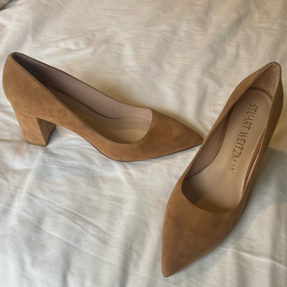 Stuart Weitzman Women's Tan Suede Pumps 7.5